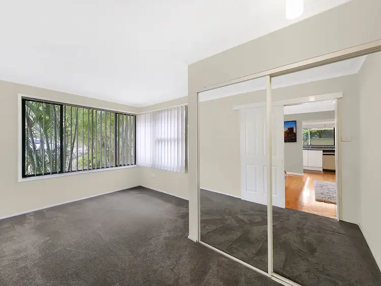 Fifth view of Homely house listing, 10 Griffiths Street, Mannering Park NSW 2259