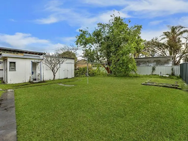 Fifth view of Homely house listing, 31 Tasman Avenue, Killarney Vale NSW 2261