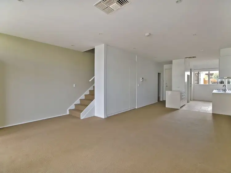 Second view of Homely house listing, 7 Yeltu Court, New Port SA 5015
