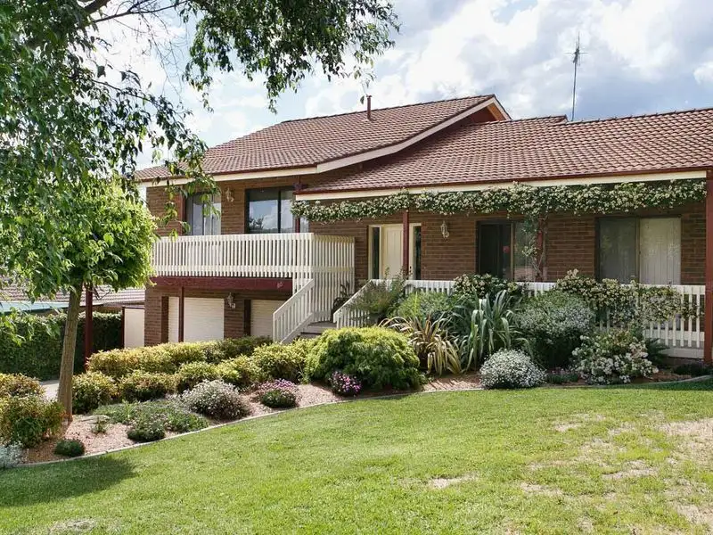 Main view of Homely house listing, 86 Crest Park Parade, Queanbeyan NSW 2620
