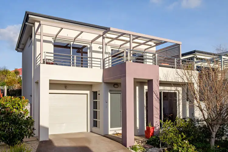 3/36 Maning Avenue, Sandy Bay TAS 7005