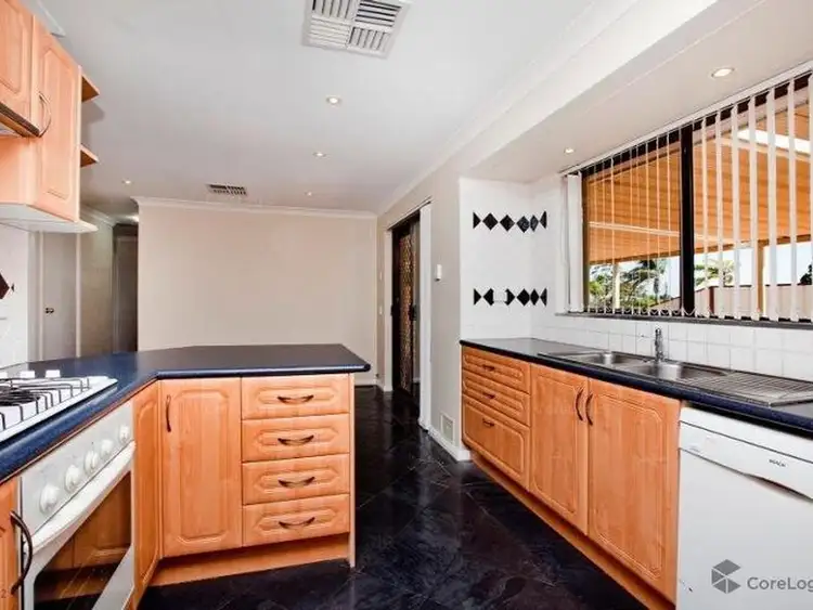 61 Treetop Ave, Edgewater WA 6027