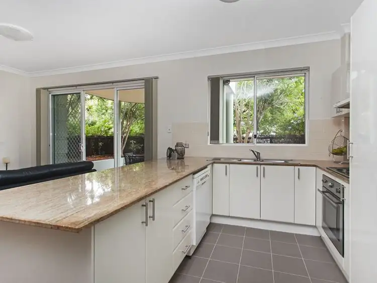 Sixth view of Homely apartment listing, 2/3-5 Banksia Rd, Caringbah NSW 2229