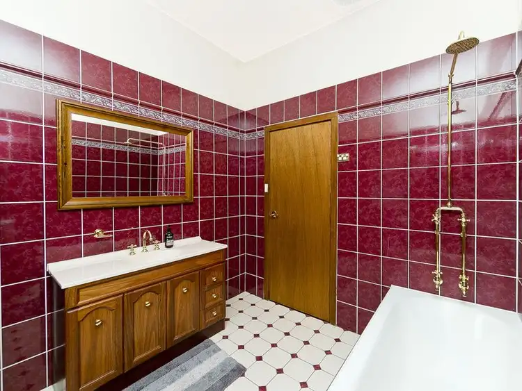 Fifth view of Homely house listing, 94 Ross Road, Queanbeyan NSW 2620