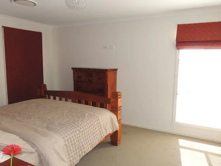 Sixth view of Homely house listing, 8 Fuchsia Drive, Swan Hill VIC 3585