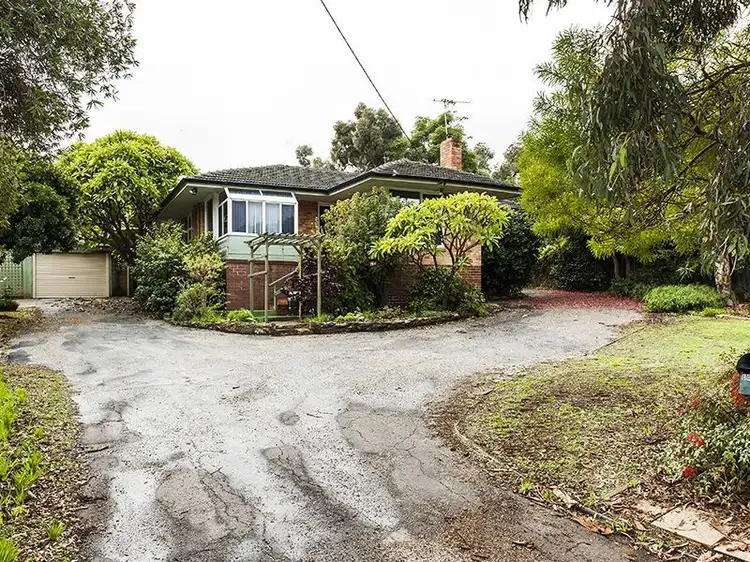 140 Kalamunda Road, Gooseberry Hill WA 6076
