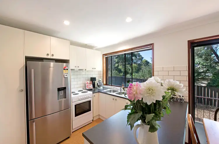 Main view of Homely townhouse listing, 86 Dexter Street, Cook ACT 2614