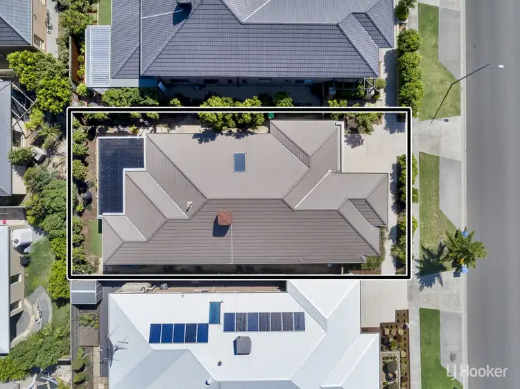 Second view of Homely house listing, 21 Citybay Drive, Point Cook VIC 3030