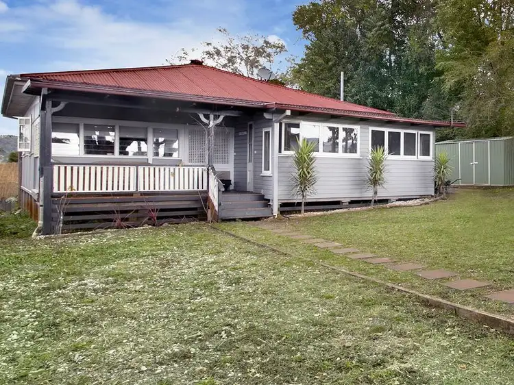 17 McNally Street, Bellingen NSW 2454