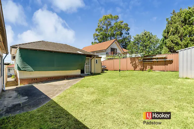 Fifth view of Homely house listing, 7 Lorraine Avenue, Padstow Heights NSW 2211