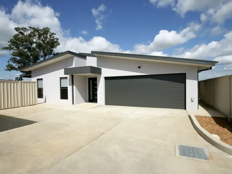 Main view of Homely villa listing, 2/1 Cootamundra Boulevard, Estella NSW 2650