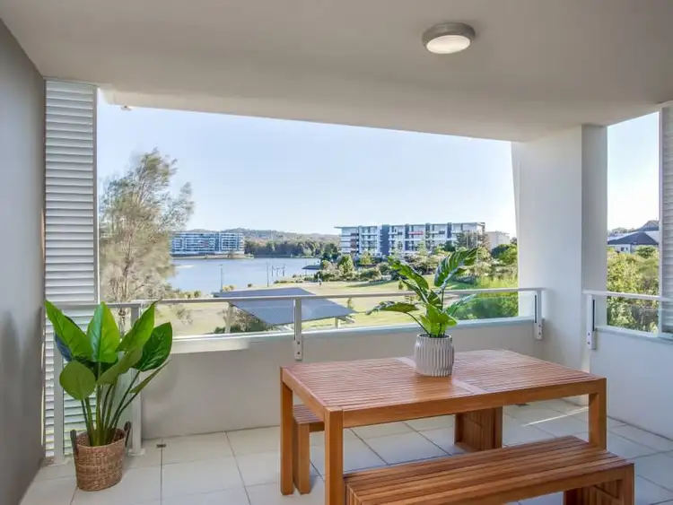 Sixth view of Homely unit listing, 20/1 Lakefront Crescent, Varsity Lakes QLD 4227