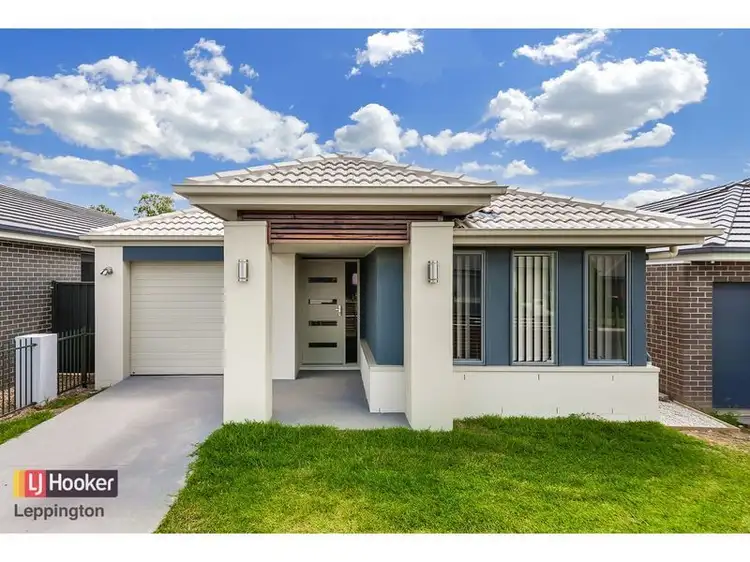 33 Navigator Street, Leppington NSW 2179