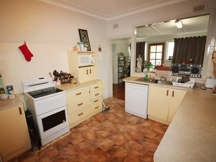 Fourth view of Homely house listing, 5 Hinten Crescent, Taree NSW 2430