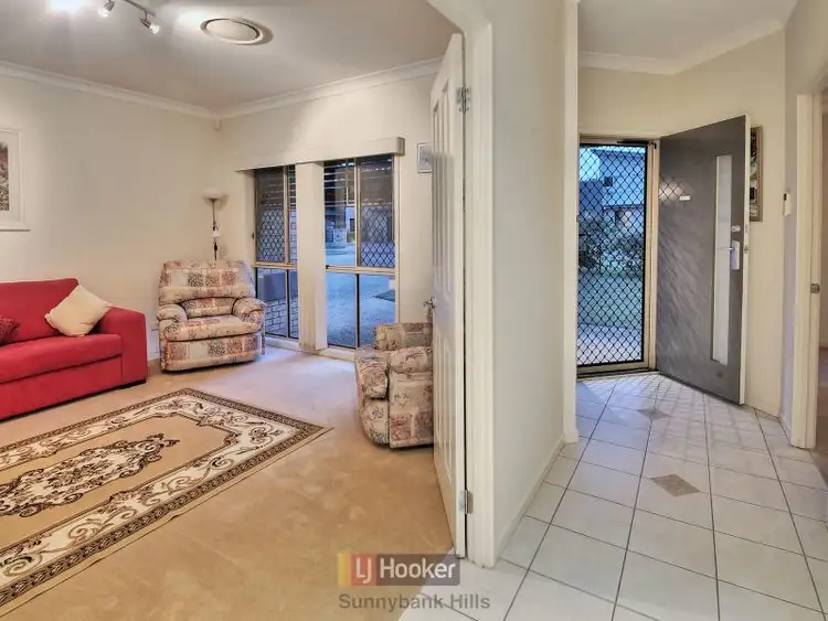 Fifth view of Homely house listing, 7 Hoop Pine Place, Sunnybank Hills QLD 4109
