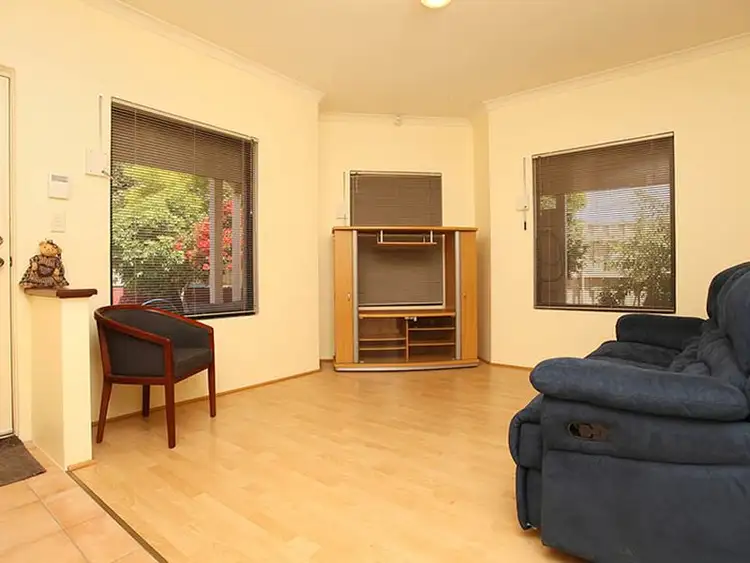 Fifth view of Homely house listing, 8 Coolbarro Lane, Redcliffe WA 6104