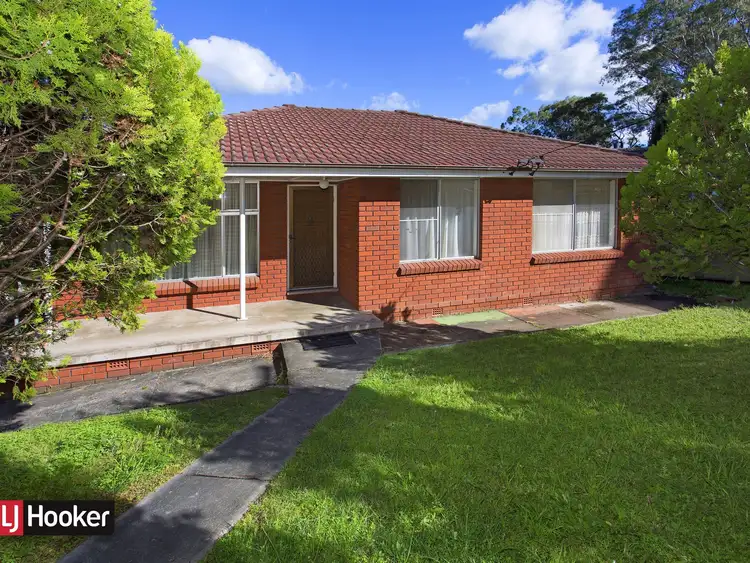 25 Bristol Parade, Farmborough Heights NSW 2526