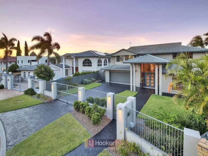 Main view of Homely house listing, 10 Halwest Place, Sunnybank Hills QLD 4109