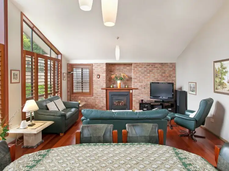 Fourth view of Homely house listing, 8 Federation Place, Frenchs Forest NSW 2086