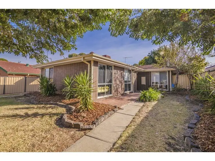 3 Dartmoor Court, Meadow Heights VIC 3048