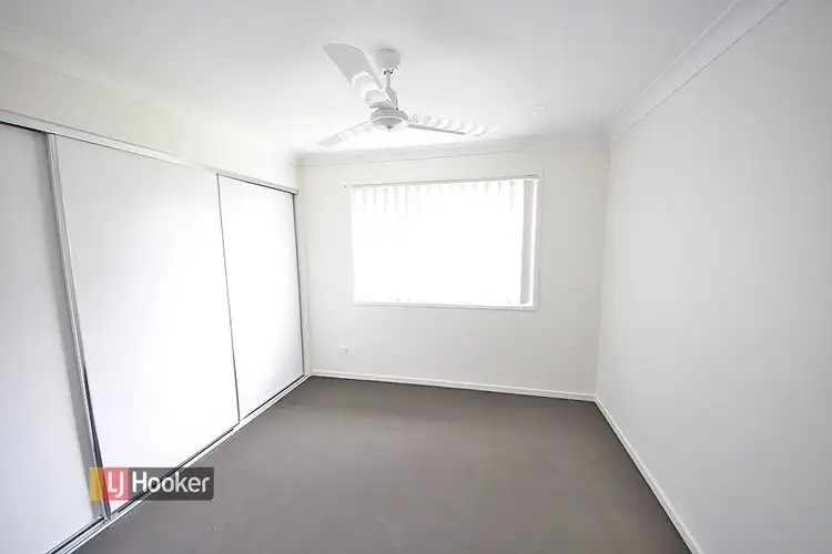 Seventh view of Homely semi-detached listing, 2/8 Sheehan Street, Kallangur QLD 4503