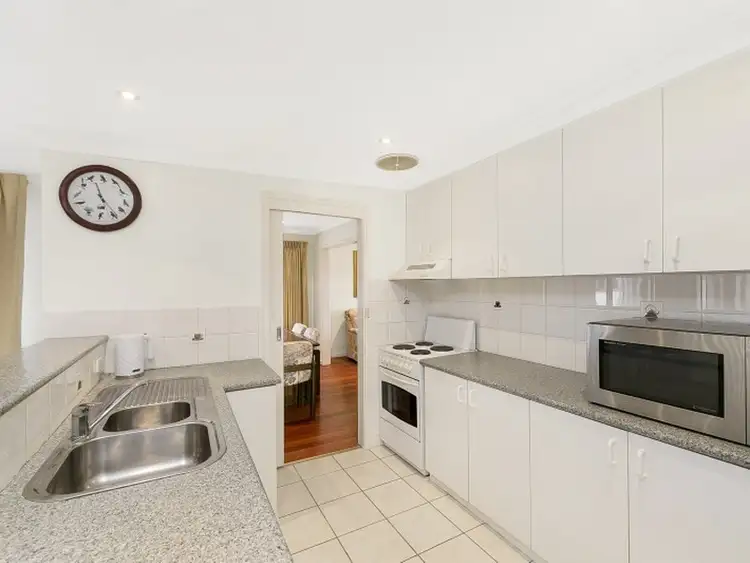 Sixth view of Homely house listing, 7 Linaria Place, Queanbeyan NSW 2620