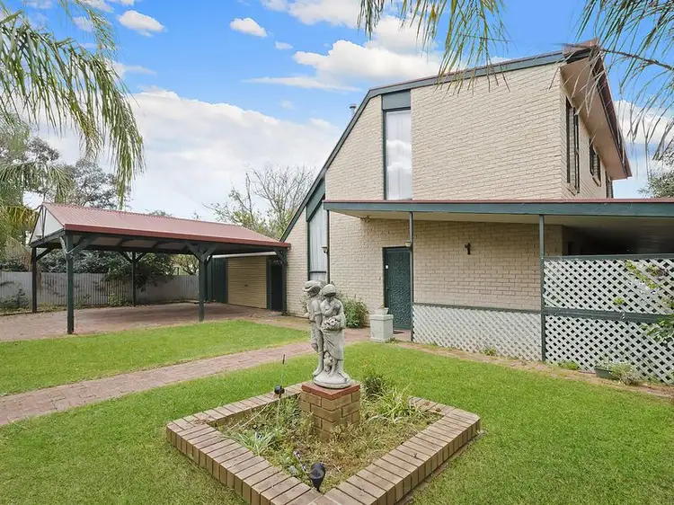 21 Kelly Terrace