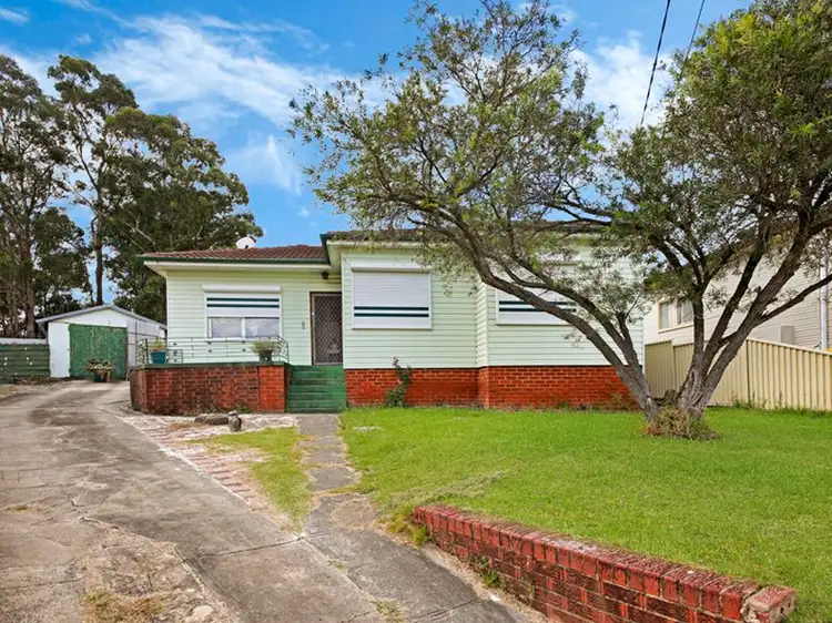 9 Tilba Place, Woodpark NSW 2164