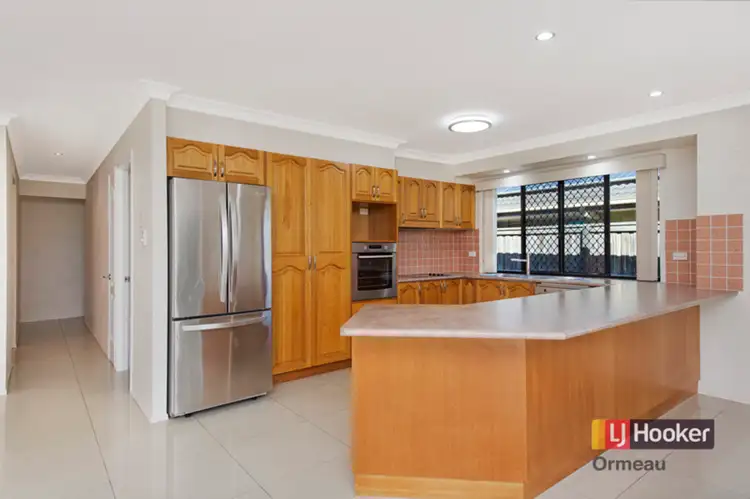 47 The Avenue, Windaroo QLD 4207