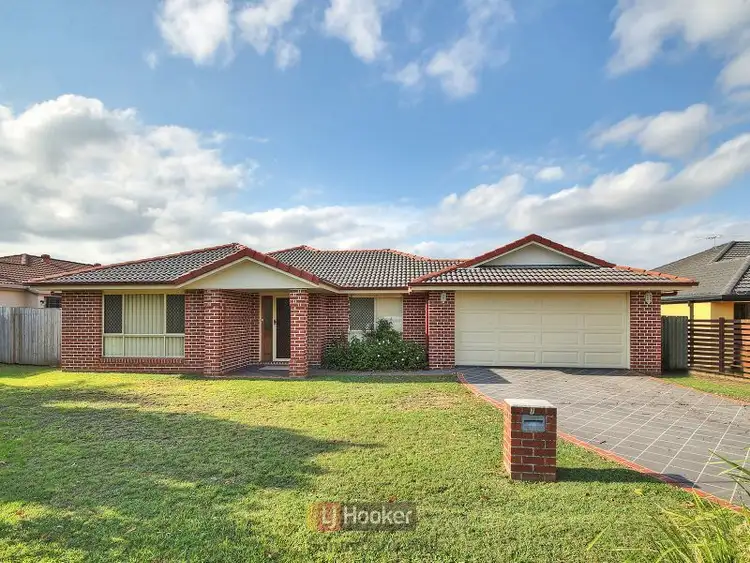 7 Finke Close, Parkinson QLD 4115