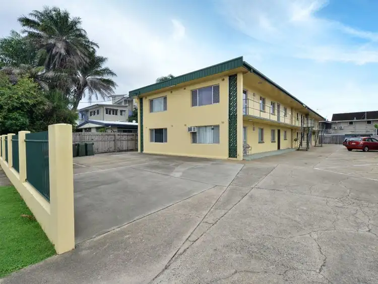 Main view of Homely unit listing, 4/192 Grafton Street, Cairns QLD 4870