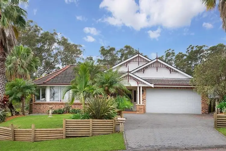 7 Cooper Road, Green Point NSW 2251