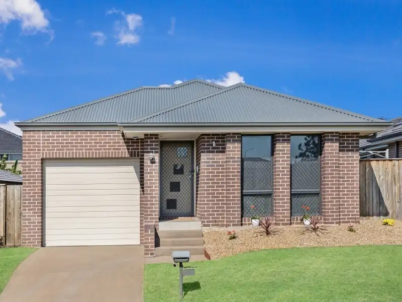 Main view of Homely house listing, 18 Tottenham Place, Glenfield NSW 2167