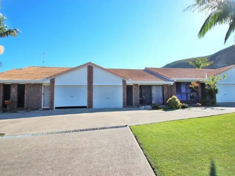 2/21 Jarnahill Drive, Mount Coolum QLD 4573