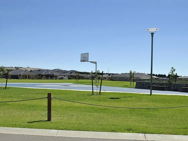 168 Wallara Waters Boulevard, Wallan VIC 3756