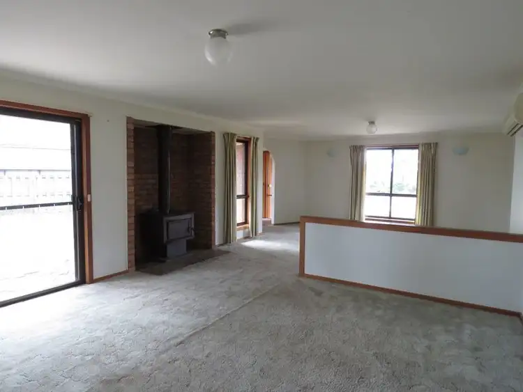 Third view of Homely house listing, 10 Woodland Court, Paynesville VIC 3880
