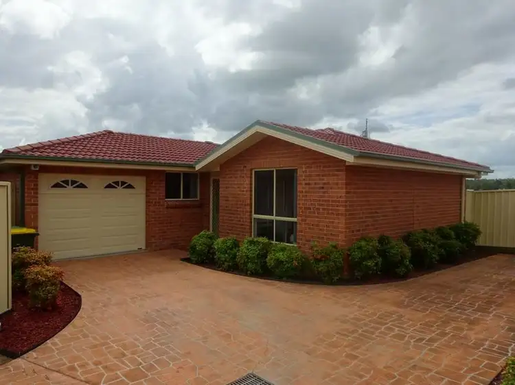 Main view of Homely villa listing, Unit 2/7 Redgrove Court, Branxton NSW 2335