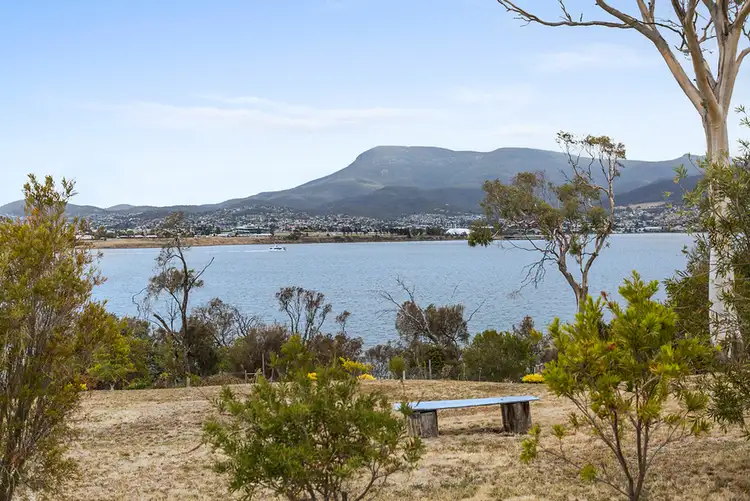 55 Otago Bay Road, Otago TAS 7017