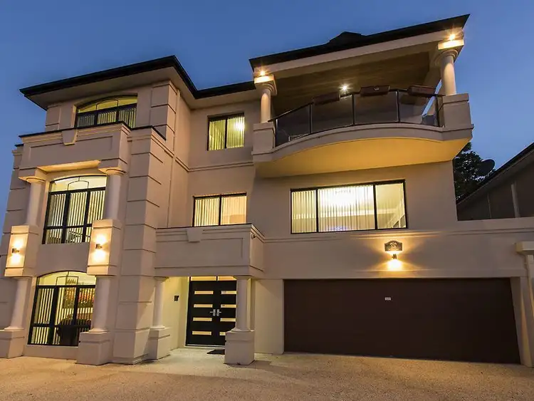 13 Hallin Court, Ardross WA 6153