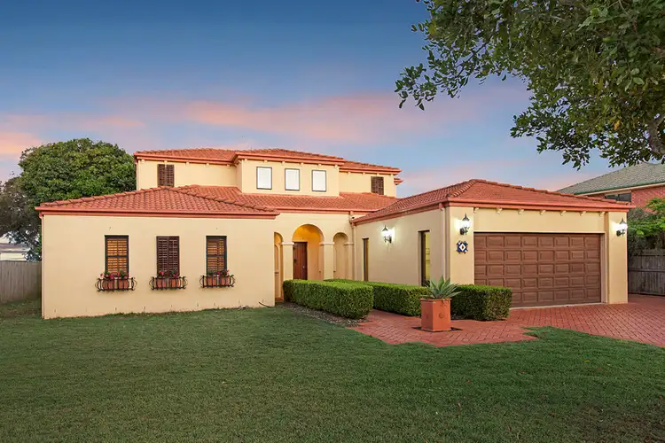 3 The Rampart, Redland Bay QLD 4165