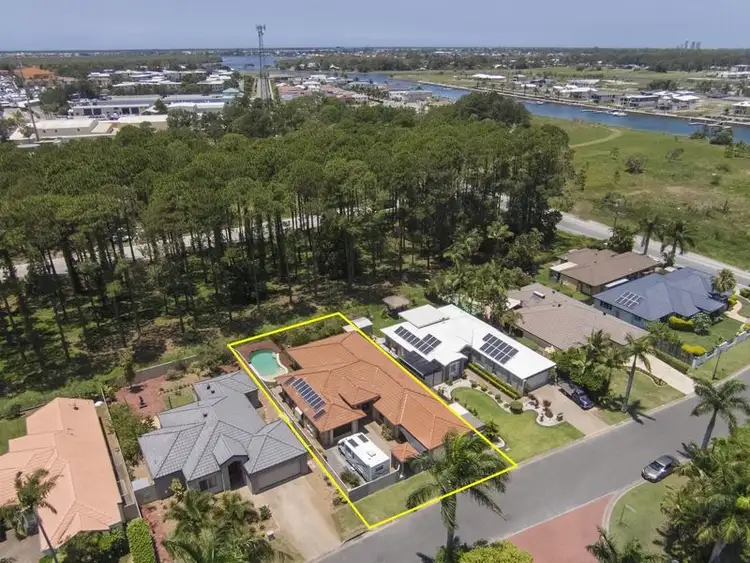 Second view of Homely house listing, 7 Ballybunyon Crescent, Hope Island QLD 4212