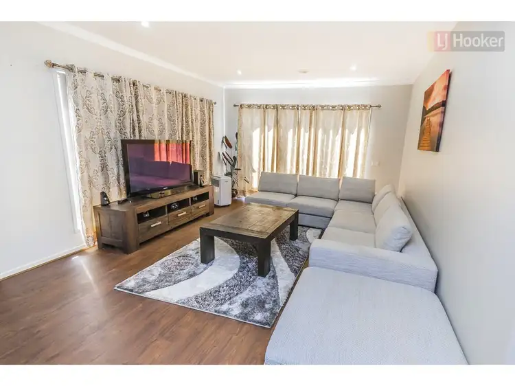 Sixth view of Homely house listing, 13 Pound Street, Craigieburn VIC 3064