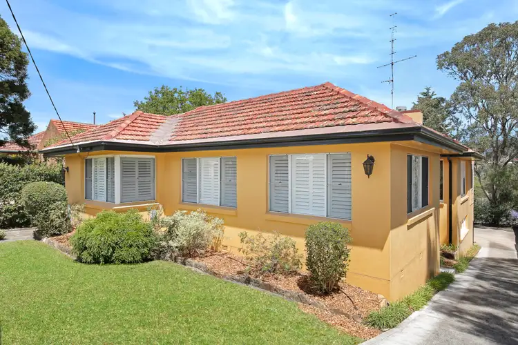 42 St Johns Avenue, Mangerton NSW 2500