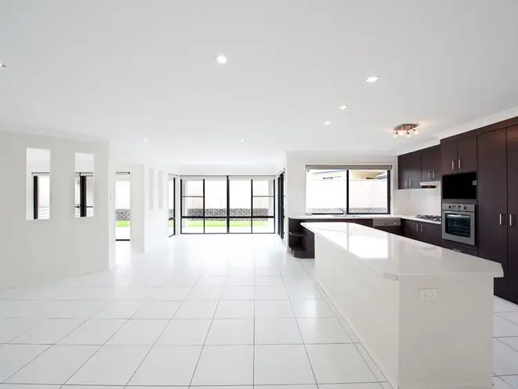 Sixth view of Homely house listing, 6 Diane Parade, Kallangur QLD 4503