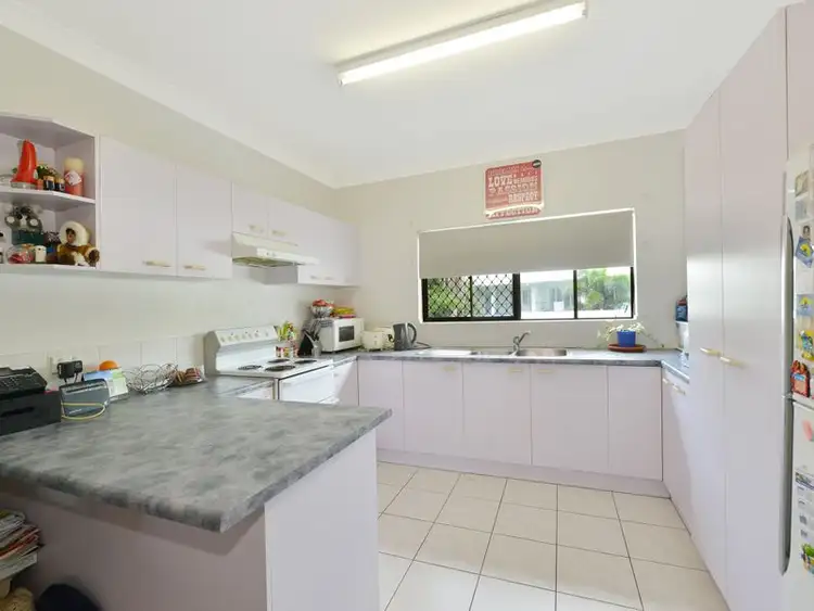 Sixth view of Homely unit listing, 7 17 Grantala Street, Manoora QLD 4870