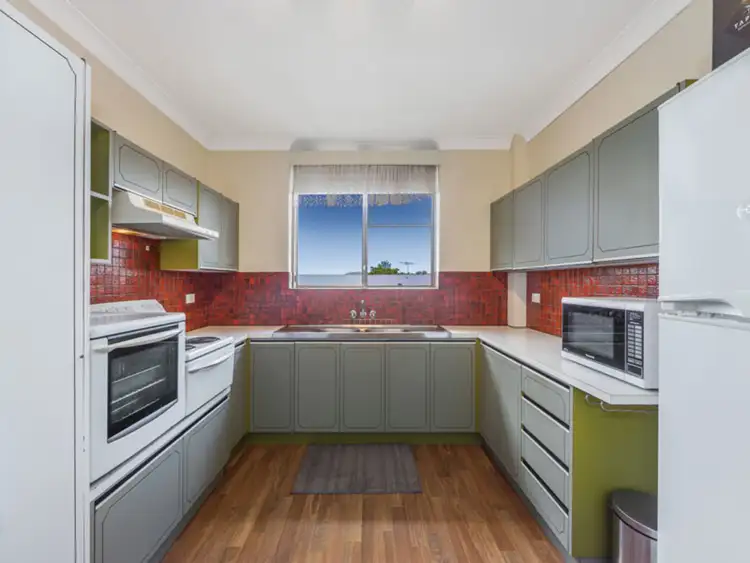 Sixth view of Homely apartment listing, 6/19 Crown Street, Holland Park West QLD 4121