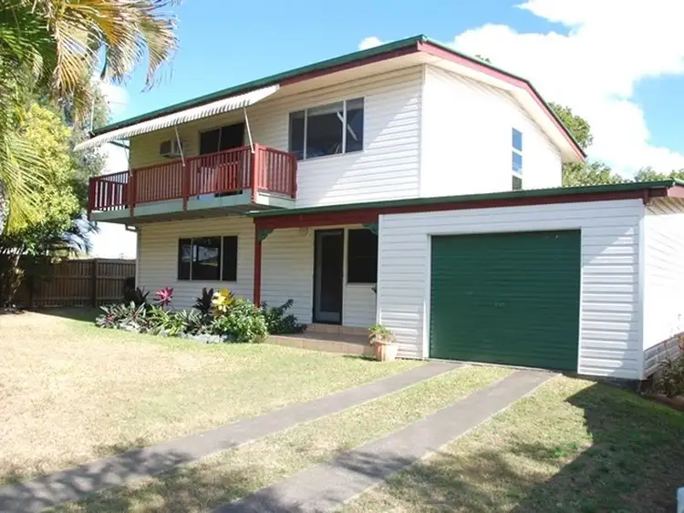 65 Beach Road, Sarina QLD 4737