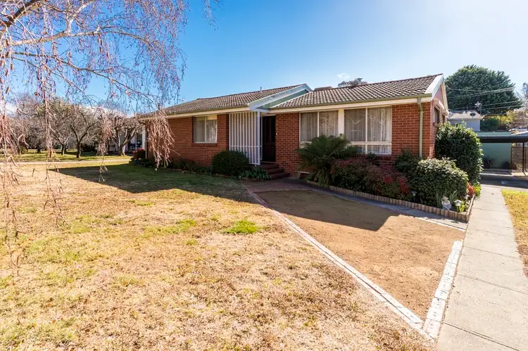 144 Goyder Street, Narrabundah ACT 2604