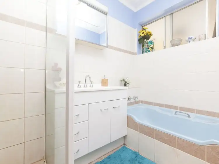 Fourth view of Homely house listing, 9 Dargin Place, Orelia WA 6167