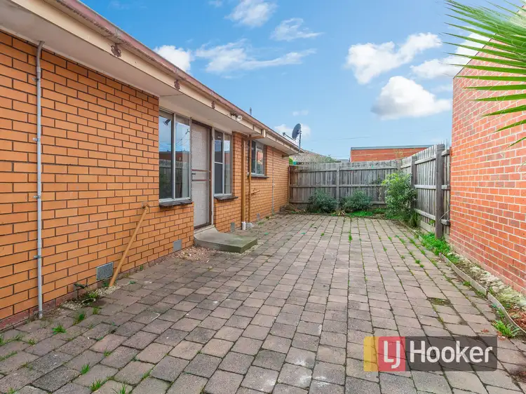 Seventh view of Homely house listing, 6 Nola Court, Hampton Park VIC 3976
